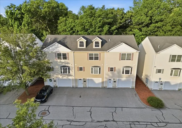Photo 3 of Condo for sale at 37 Glen Ave #15, Chelmsford, MA 01824 | MLS# 73552704 | Listing updated on 2026-10-04