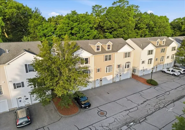 Photo 3 of Condo for sale at 37 Glen Ave #15, Chelmsford, MA 01824 | MLS# 73552704 | Listing updated on 2026-10-04