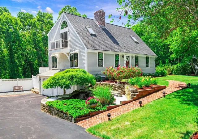 Homes for sale in East Sandwich, MA | 27 Crestview Dr, East Sandwich, MA 02537 | MLS# 73543228