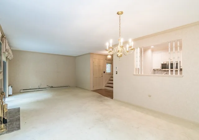 Listing Photo 5 - Condo for sale in building located at 177 Porter Lake Dr, Longmeadow, MA 01106 - Unit #177
