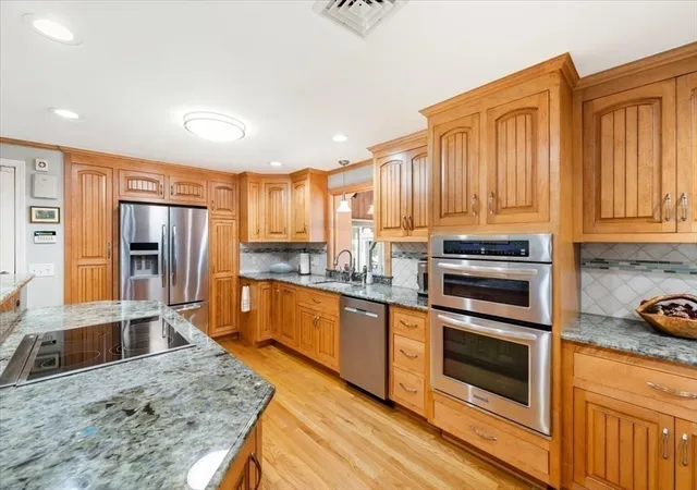 Photo 4 of Single family home for sale at 131 Pine Grove Ave, Bellingham, MA 02019 | MLS# 73568157 | Listing updated on 2026-09-18