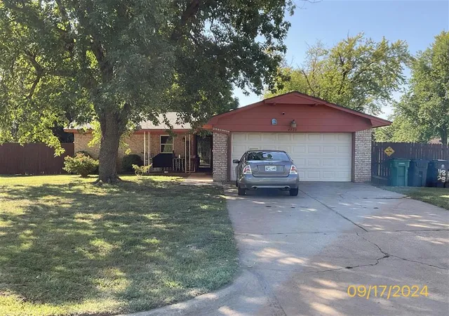 Photo 1 of Single family home for sale at 4828 Creekwood Dr, Oklahoma City, OK 73135 | MLS# 730576 | Listing updated on 2026-08-05