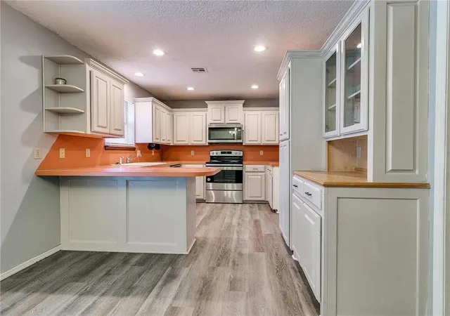 2nd image of 2115 N 9th Ave, Purcell, OK 73080 | MLS# 999831