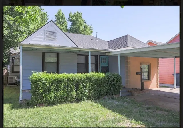 Homes for sale in Oklahoma, OK | 227 Sw 45th St, Oklahoma, OK 73109 | MLS# 1017877