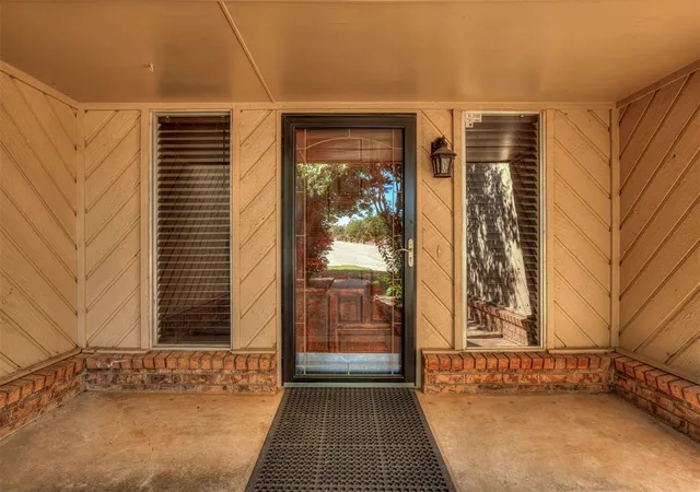 Photo 3 of Single family home for sale at 11236 NW 109th Street, Yukon, OK 73099 | MLS# 1021990 | Listing updated on 2026-09-25