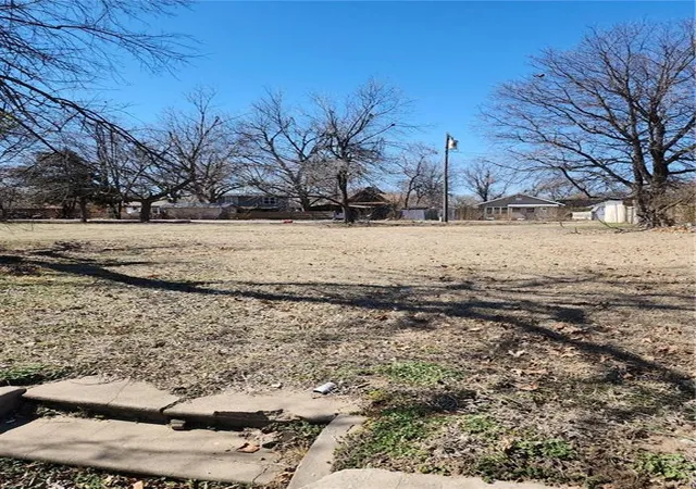 Photo 4 of Land for sale at 548 N Kickapoo, Shawnee, OK 74801 | MLS# 1050325 | Listing updated on 2026-08-25