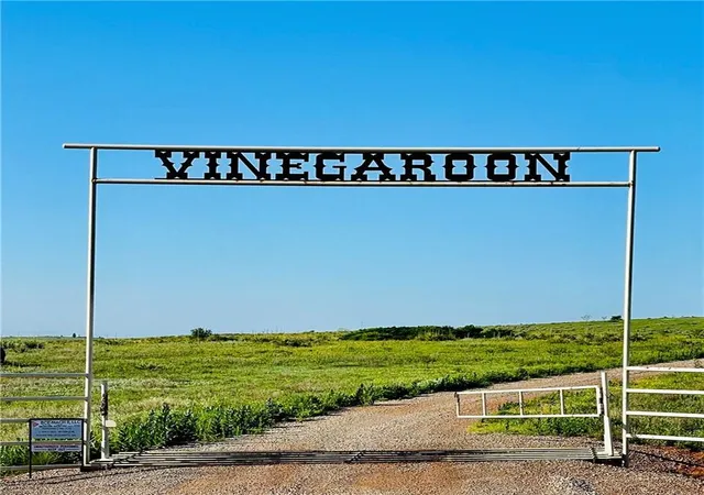 2nd image of 1960 Rd, Elk City, OK 73644 | MLS# 1061791
