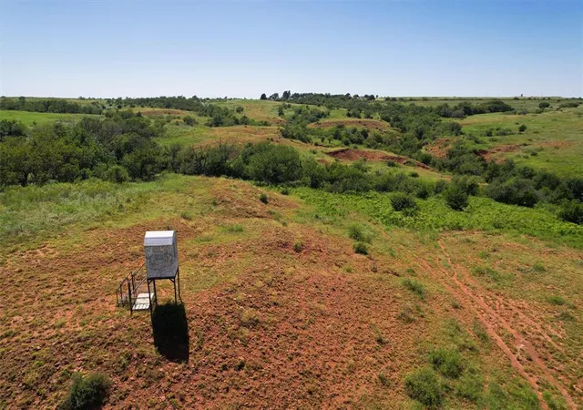 3rd image of 1960 Rd, Elk City, OK 73644 | MLS# 1061791