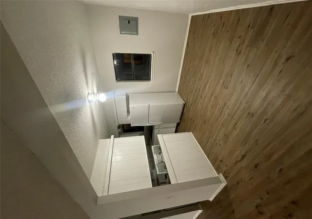 3rd image of 1002 Sw Summit Ave, Lawton, OK 73501 | MLS# 1061961