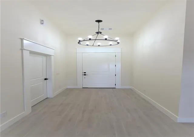 4th image of 108 Tralee Ct, Yukon, OK 73099 | MLS# 1069539