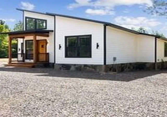 3rd image of 104 Top Notch Ln, Broken Bow, OK 74728 | MLS# 1079406