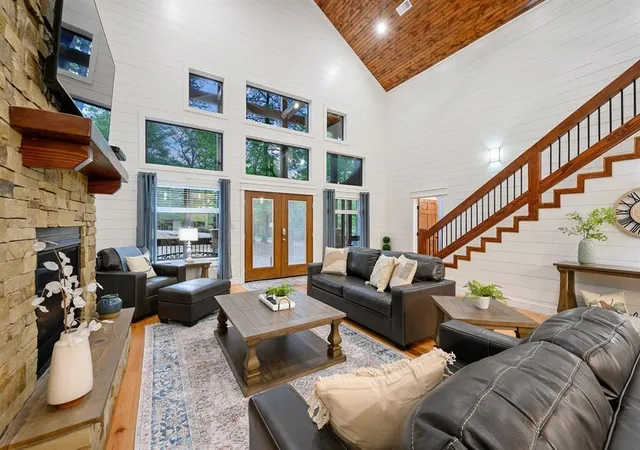 Photo 1 of Single family home for sale at 143 Gnarly Maple Trl, Broken Bow, OK 74728 | MLS# 1085323 | Listing updated on 2026-08-19