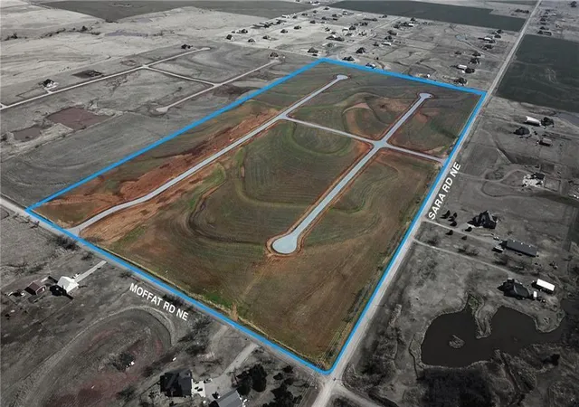 Photo 2 of Sale Pending at 7631 Ne Hawk Dr, Piedmont, OK 73078 | MLS# 1098220 | Listing updated on 2025-02-20