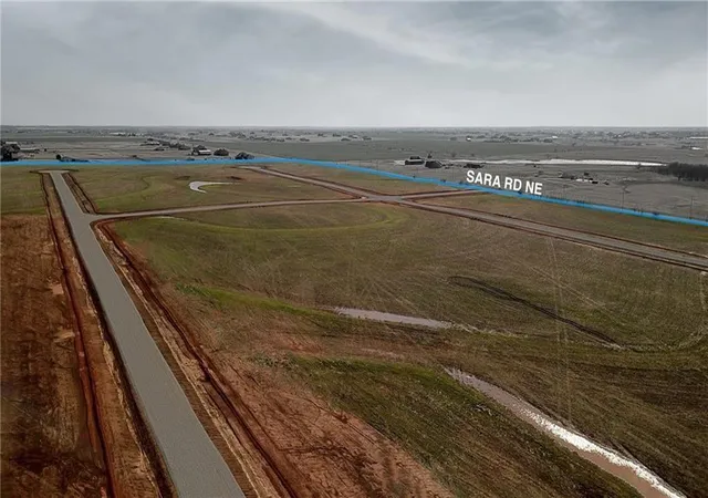 Photo 4 of Sale Pending at 7631 Ne Hawk Dr, Piedmont, OK 73078 | MLS# 1098220 | Listing updated on 2025-02-20