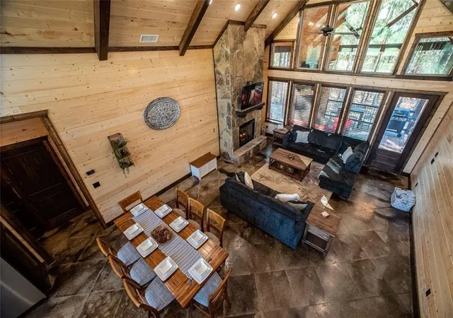 Photo 2 of Single family home for sale at 1421 N Lukfata Trl, Broken Bow, OK 74728 | MLS# 1098848 | Listing updated on 2026-01-19