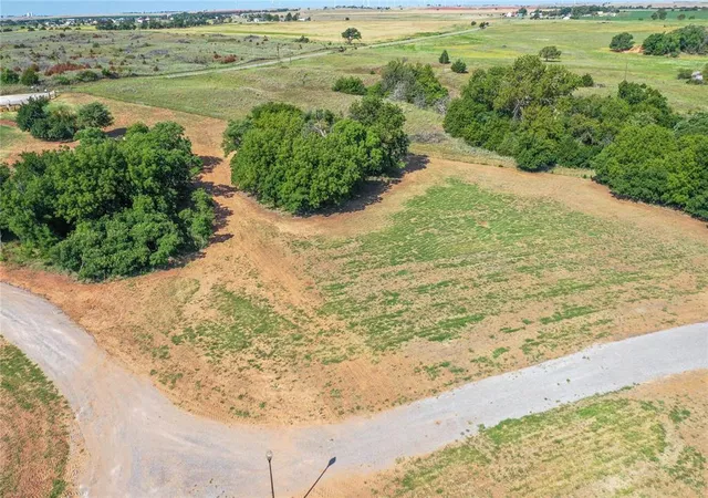17th image of Buck Ln, Weatherford, OK 73096 | MLS# 1103094