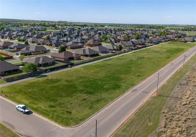 1st image of 3001 N Lyle Rd, Weatherford, OK 73096 | MLS# 1108876