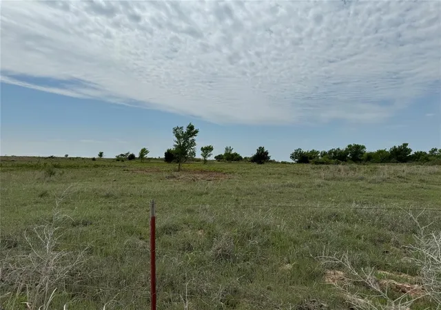 Photo 2 of Land for sale at 1640 Cs 2960, Blanchard, OK 73010 | MLS# 1110134 | Listing updated on 2026-04-02