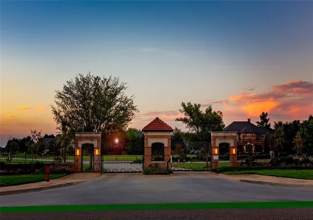 Land for sale at 4005 Crittenden Link Ct, Norman, OK 73072 | MLS# 1114965