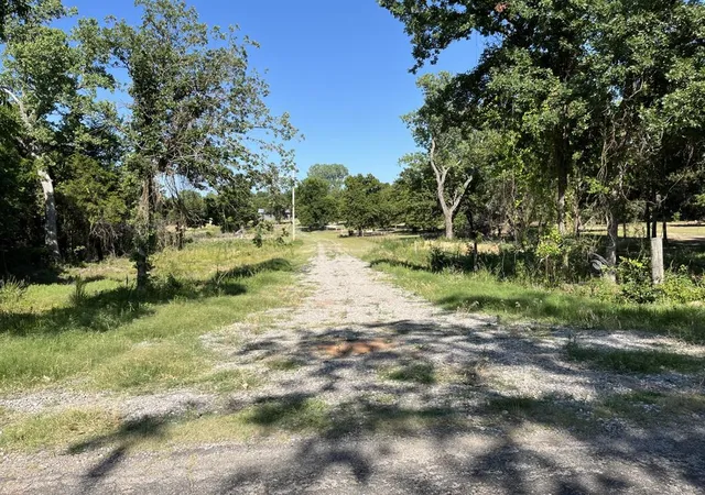 Photo 1 of Land for sale at El Canelo Rd, Jones, OK 73049 | MLS# 1121809 | Listing updated on 2025-12-28