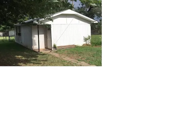 Homes for sale in Oklahoma City, OK | 3305 S Kelley Ave, Oklahoma City, OK 73129 | MLS# 1128391