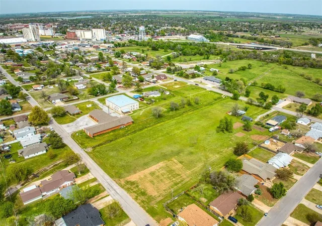 3rd image of 1800 S Choctaw Ave, El Reno, OK 73036 | MLS# 1133394