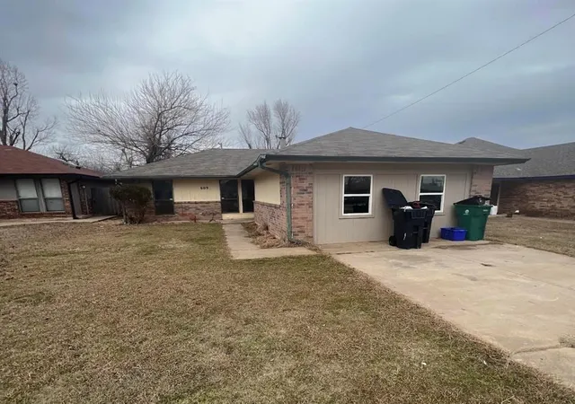 Photo 1 of Single family home for sale at 609 Nw 109th St, Oklahoma City, OK 73114 | MLS# 1133995 | Listing updated on 2026-06-01