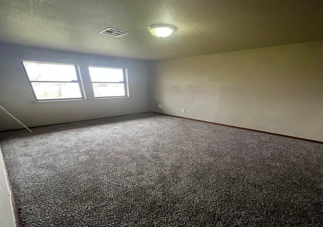 Photo 5 of Single family home for sale at 609 Nw 109Th St, Oklahoma City, OK 73114 | MLS# 1133995 | Listing updated on 2026-06-01