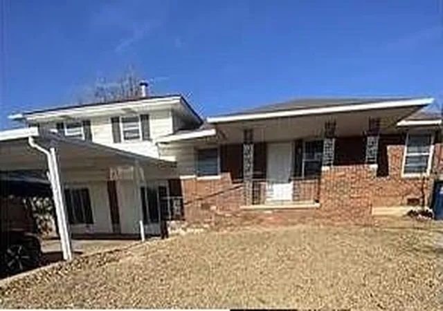 Photo 1 of Single family home for sale at 125 W Coe Dr, Oklahoma City, OK 73110 | MLS# 1136520 | Listing updated on 2026-06-01