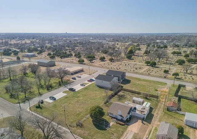 20th image of 1728 S 8th St, Chickasha, OK 73018 | MLS# 1137019