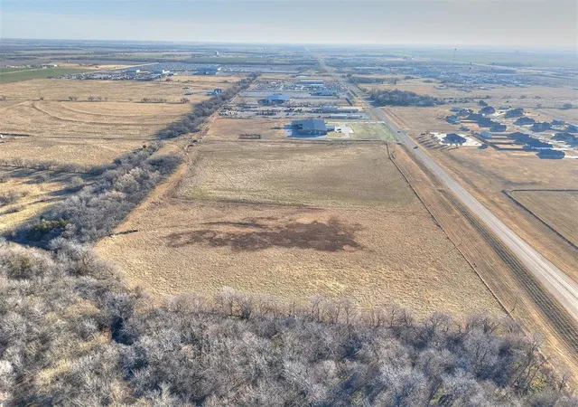 Photo 3 of House for sale at 66hwy, El Reno, OK 73036 | MLS# 1137903 | Listing updated on 2026-09-02