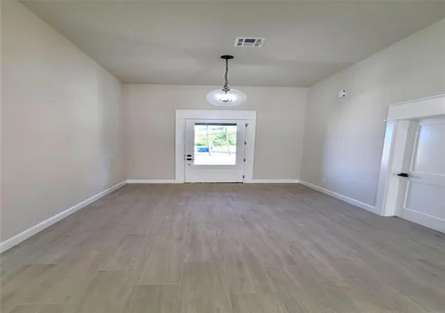 5th image of 1308 W Harvard Way, Mustang, OK 73064 | MLS# 1139408
