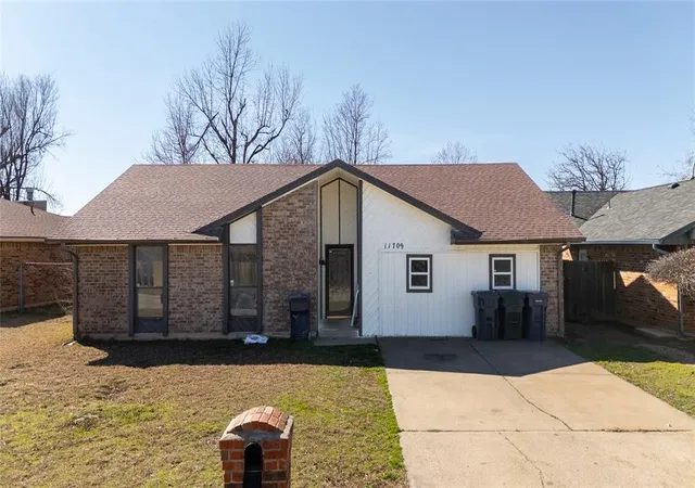 Photo 1 of Single family home for sale at 11709 N Lee Pl, Oklahoma City, OK 73114 | MLS# 1140433 | Listing updated on 2026-06-01