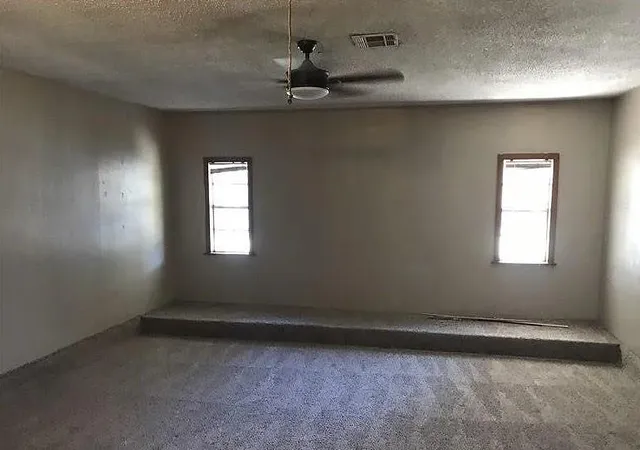 4th image of 4501 Meadowpark Dr, Oklahoma City, OK 73110 | MLS# 1140537