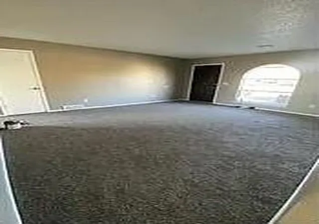 2nd image of 9816 Ne 5th St, Oklahoma City, OK 73130 | MLS# 1140541