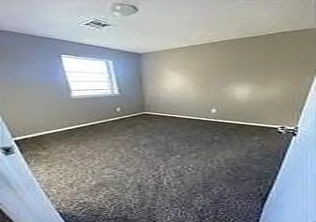 4th image of 9816 Ne 5Th St, Oklahoma City, OK 73130 | MLS# 1140541
