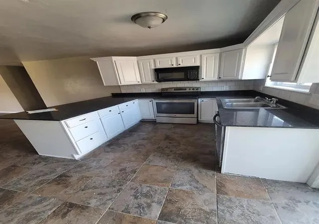 Photo 4 of Single family home for sale at 705 NW 111th Street, Oklahoma City, OK 73114 | MLS# 1140545 | Listing updated on 2026-06-01