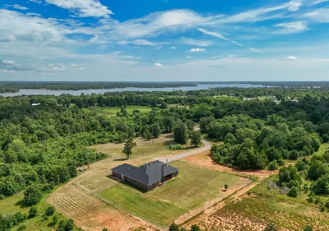 1st image of 16216 Patterson Rd, Shawnee, OK 74801 | MLS# 1144043