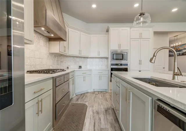 3rd image of 2509 Crystal Creek Dr, Yukon, OK 73099 | MLS# 1146474
