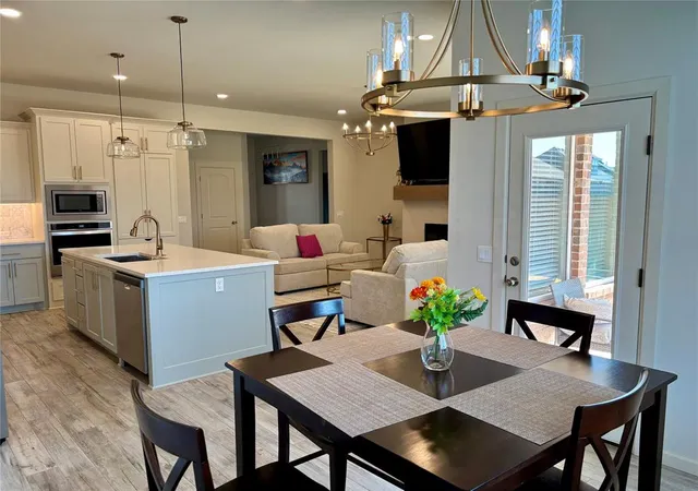 5th image of 2509 Crystal Creek Dr, Yukon, OK 73099 | MLS# 1146474