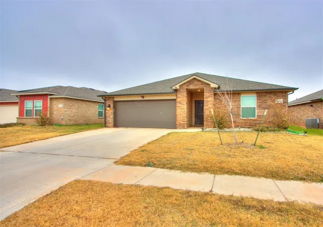 1st image of 4408 Moonlight Rd, Mustang, OK 73064 | MLS# 1147358