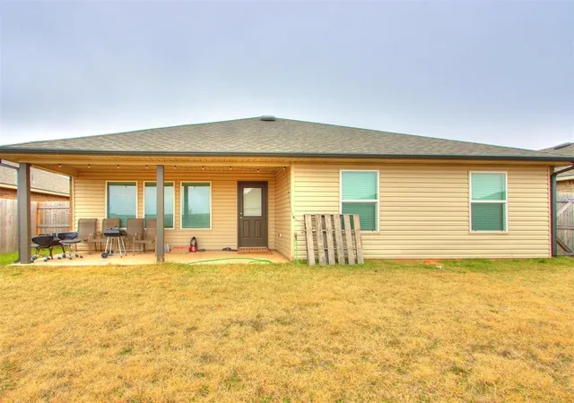 4th image of 4408 Moonlight Rd, Mustang, OK 73064 | MLS# 1147358