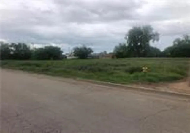 Photo 2 of Sale Pending at 100 S Humphrys Blvd, Pauls Valley, OK 73075 | MLS# 1147415 | Listing updated on 2025-07-23