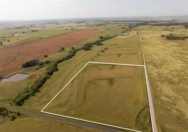2nd image of E Cr1300 Rd, Chickasha, OK 73018 | MLS# 1149673