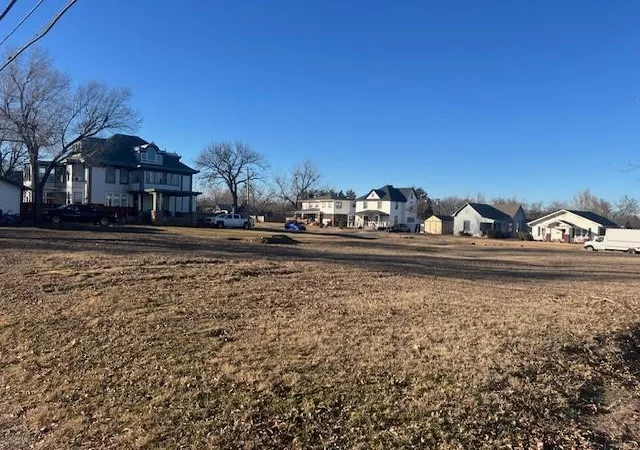 Photo 2 of Land for sale at 1501 W Noble Ave, Guthrie, OK 73044 | MLS# 1151790 | Listing updated on 2026-02-18