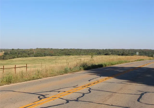 5th image of 343238 E 890 Rd, Chandler, OK 74834 | MLS# 1152003