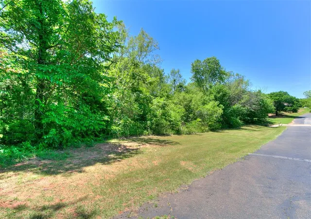 Photo 3 of Land for sale at 7900 NE 129th Street, Jones, OK 73049 | MLS# 1154769 | Listing updated on 2025-10-01