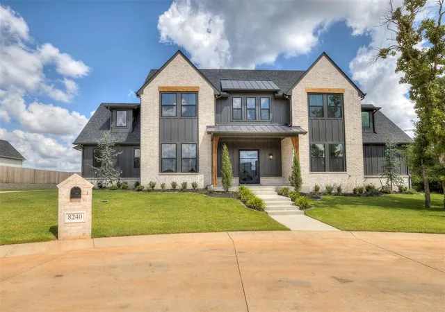 1st image of 8240 Spotted Fawn Rdg, Edmond, OK 73007 | MLS# 1156084