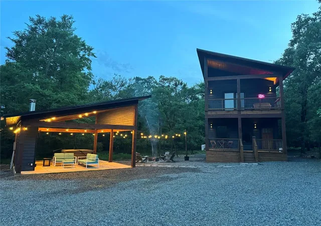 1st image of 19 Smoked Hickory Ln, Broken Bow, OK 74728 | MLS# 1157800