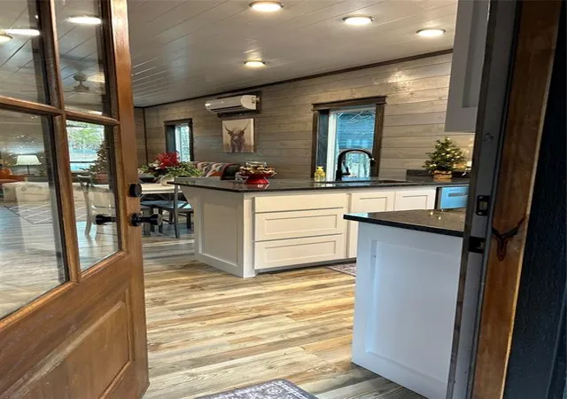4th image of 19 Smoked Hickory Ln, Broken Bow, OK 74728 | MLS# 1157800